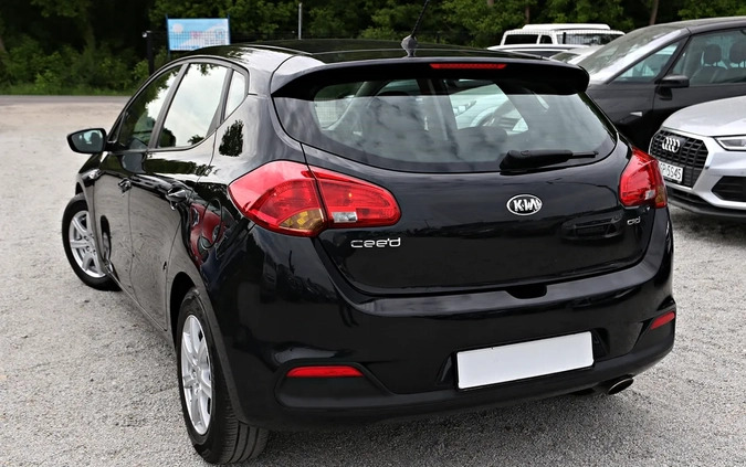 Kia Ceed cena 26800 przebieg: 253000, rok produkcji 2012 z Gostynin małe 781